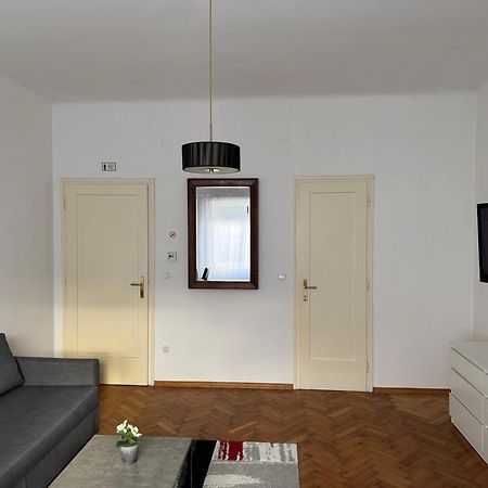 Studio Apartman Thalia Záhřeb Exteriér fotografie